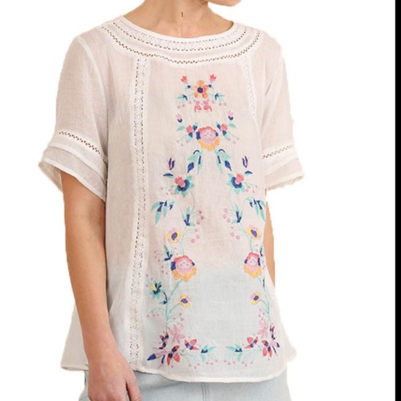 Umgee Tops - Umgee White Gauzy Blouse with Floral Embroidery